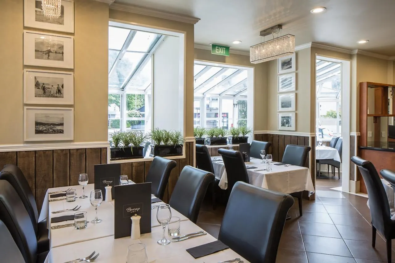 ****  Pavilions Hotel Christchurch New Zealand